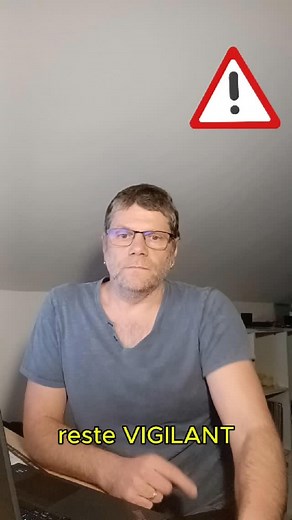 🔐 Sécurise tes mots de passe en 2 conseils ! 1️⃣ Crée un mot de passe solide Utilise une phrase secrète longue et facile à retenir mais difficile à deviner. Ex : “MonChienAdoreLesBaladesEn2024!” 🐾 Évite les infos perso (anniversaire, prénom, etc.). 2️⃣ Active la double authentification (MFA) Même si ton mot de passe fuit, personne ne pourra se connecter sans ton second code. C’est l’un des moyens les plus efficaces pour protéger tes comptes. 🔑 Reste toujours vigilant ⚠️ Ne clique pas sur n’im