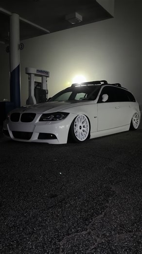 Discover the Winning BMW E91 Wagon