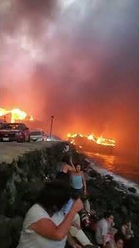Lahaina Fire- Chaotic Footage by the sea wall- Repost from Glenn Pascual #lfg #LahainaFire