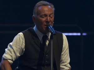 2nd concert in San Sebastian 🇪🇸. Bruce Springsteen opened the concert with "Lonesome Day" in front of 40 thousand fans at Anoeta Stadium. In San Sebastian, Spain (June 24, 2025) | E Street Nation