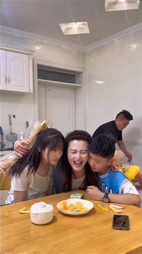 mother prank viral video 🤣 #funny #funnyvideo
