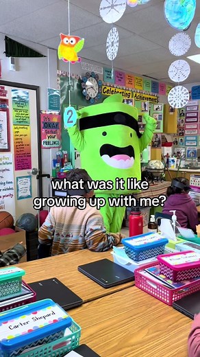 what questions do u have for Mojo?? 💚 #real #school #memories | growing up