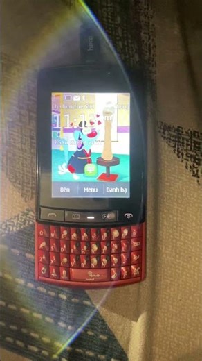 Nokia Asha 303 | Charge with micro USB cable, lock and unlock animation