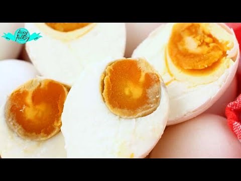 HOMEMADE FILIPINO STYLE SALTED EGGS (ITLOG NA MAALAT)