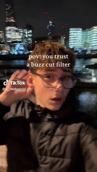 Efeito de Corte de Cabelo Buzzcut: Transforme Seu Visual