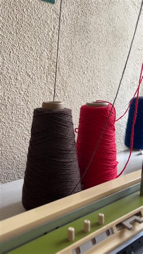 Weekend Timelapse: Crochet and Knitting Machine Magic
