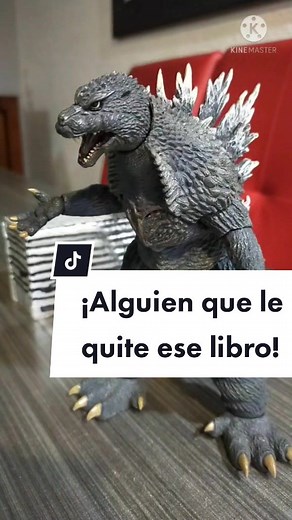 ¡Alguien que le quite ese libro! Humor en Stop Motion