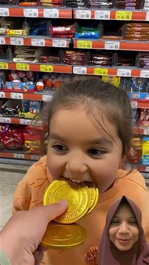 Insert coin ⁉️ SC: AselveKayraTv #comedy #shorts #trending #funny #lucu #viral