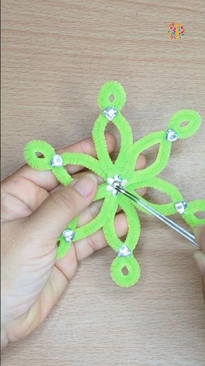 Turn Pipe Cleaners into Gorgeous Flowers 🌼 Easy DIY