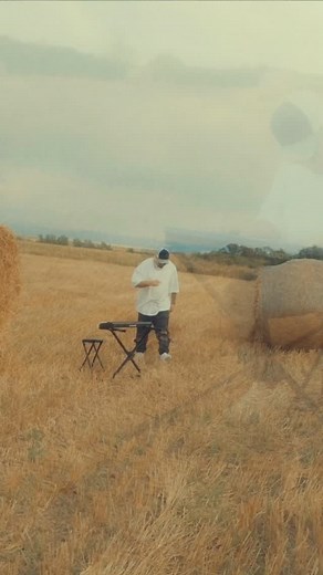 3.7K views · 1.9K reactions |  Când inima vorbește, muzica e vocea. “Mă iei de fost” este lansată și gata să intre în sufletul vostru ! #musician #film #dmc | DMC yo | Facebook