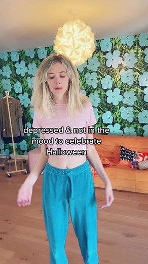 kick that satan in the crotch 👹 #pamelapupkin #halloweenworkout