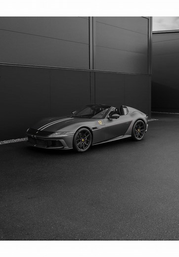 Ferrari 12Cilindri Spider: Matte Grey Perfection