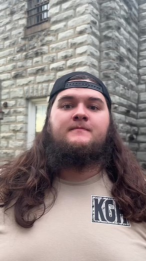 Live ghost hunt at the Morgan County Jail in Kentucky. #kalanighosthunter #paranormal #ghosthunting #kentucky #ghosts #scary #horror #kghthursday