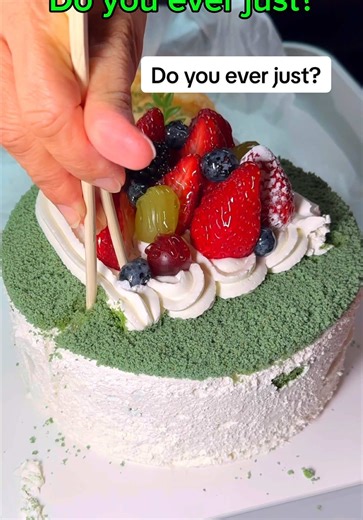 Do you ever just? The cream in the center was super soft #food #eating #mukbang #cake #matcha