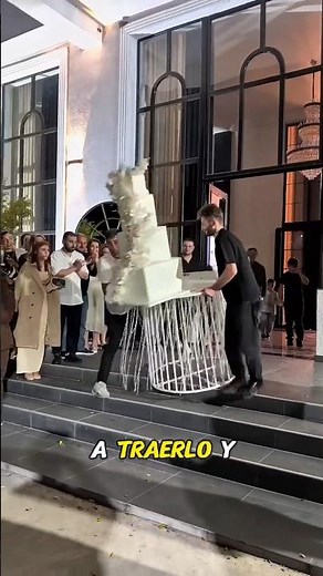 Waiters drop the cake at the wedding