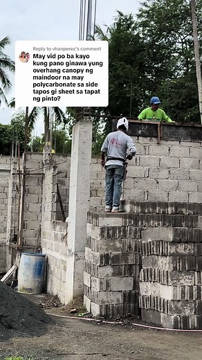 Exploring Cantilevered Concrete Canopies in Building Design