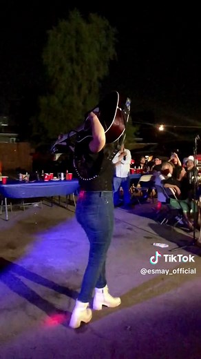 Bailando el Manicero: Tutorial de Requinto y Cumbia