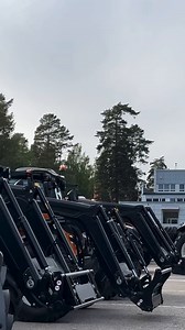 21 reactions | Valtra front loaders are built for versatility and strength. From A Series to Q Series, lift heights up to 4.75 m, they’re ready for any task. Upgrade your work with Valtra’s durable and efficient front loaders, speak to your local Valtra Dealer about loader options today. #yourworkingmachine | Valtra | Facebook