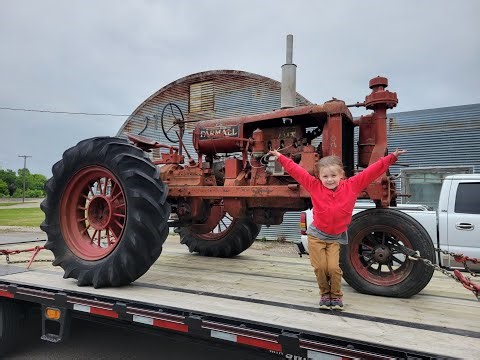 1937 Farmall F20 Narrow Tread S# 90343N Part 1: The Rescue