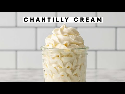 How to Make Thick and Fluffy Chantilly Cream with Mascarpone