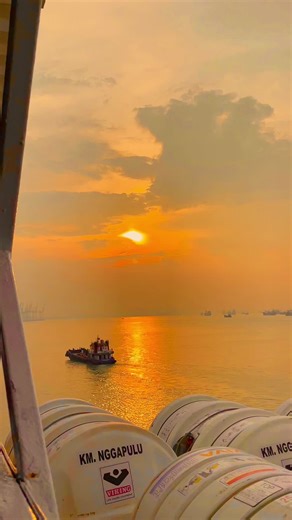 Kumpulan Lagu Timur Aesthetic untuk Menikmati Senja