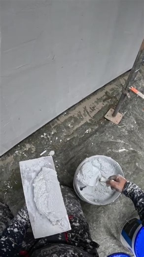 Decorative plastering and facade insulation 👍 #construction #GoProconstruction #plastering #ASMRconstruction #worksounds #naturalsound #homeremodel #DIYprojects #constructionASMR #satisfyingsounds #scrapingsound #GoProShorts #manualworkASMR #buildingPOV #naturalworksound #toolsounds #YouTubeShorts #plasteringASMR #houseinsulation #buildinginsulation #insulation #facade #Gdansk #plasterwork #painting #satisfyingwork #oddlysatisfying #constructionlife | Elewacja Gdansk