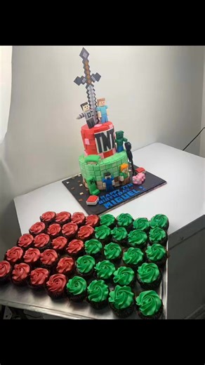 5K views | Let's Celebrate your son's birthday with a Mine Craft themed cake :) Take advantage of the early booking promo bundles and have a stress free celebration  #minecraft #cakesph #fondant #birthdaycelebration #birthdaycakes | Sweet Kiss Custom Cakes | Facebook