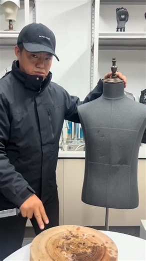 Techzexpress on Instagram: "Do you think this Gonna work? 😵‍💫 Follow @techzexpress for more tech videos. Credit📷: Unknown DM for credit or a removal request ( no copyright intended) All rights and credits reserved to the respective owner(s): Hashtags (ignore): #techzexpress #gadgets #technology"