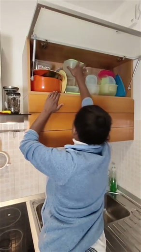 Little Kitchen Moments | Packing Plantain, Warming Stew & Making Rice #mrlucatv #KitchenVlog 🍳