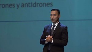 🇨🇴 Gracias al equipo del Sector Defensa por su entrega y compromiso con Colombia 🇨🇴 Esta semana vivimos un momento significativo: más de mil servidores públicos del Ministerio de Defensa participaron en el primer encuentro ministerial, un espacio para escucharnos, compartir experiencias y reafirmar lo que nos une: la vocación de servir a la patria con transparencia, determinación y sentido de deber. Las voces, los aplausos y el respaldo de cada uno de ustedes fortalecen el compromiso de este