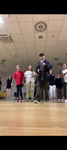 Dance Challenge: Next Episode ft. Dr. Dre & Snoop Dogg