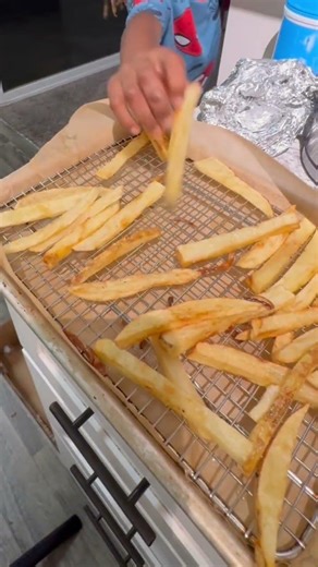 Behind the Scenes | Stealing Homemade French Fries
