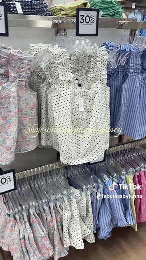 Spring Savings: 50%-60% Off at Gap Factory!