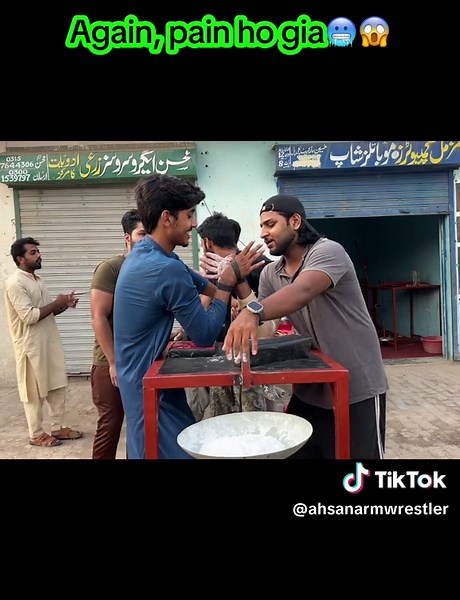 Again, pain, Hoya 😱🥶#armwestling #armwestling #proarwestling #proarwestling #viral #fypシfypage #ahsanarmwestling #100kviews #session