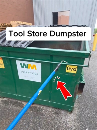 Dumpster diving at the tool store and target! Is it level? #dumpsterdiving #tools #tool #baby#target