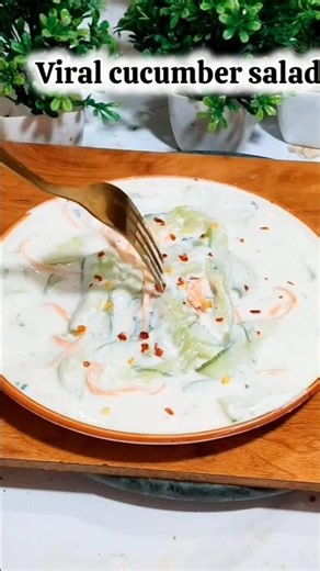 Viral Cucumber Salad Recipe 🥒😋Healthy & Refreshing Salad in 1 Minute #shorts #cucumbersalad #salad