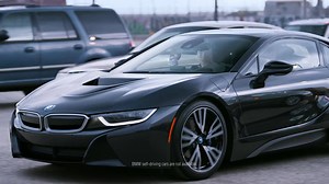 Mit intelligenten Autos und 5G-Netzwerken macht Intel die Straßen von morgen sicherer. https://www.intel.de/content/www/de/de/it-managers/autonomous-cars.html | Intel Business