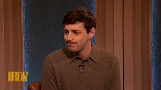 "Just for Us" star Alex Edelman sits down with Drew to tell her about his hit one-man show. Plus, he reminds Drew about the time he met her when he was 16 years old at the "Fever Pitch" premiere. | The Drew Barrymore Show