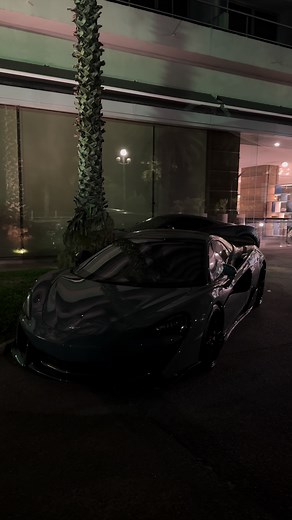 Unleashing the Power of the McLaren 600LT Hypercar