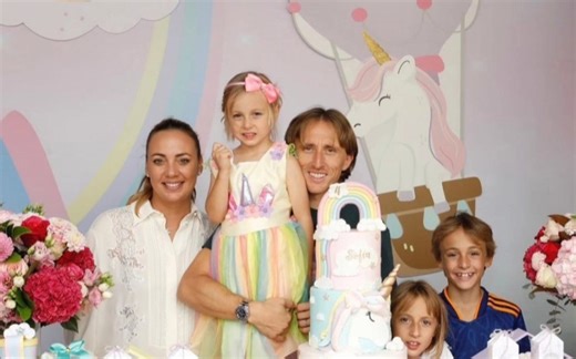 软萌的魔笛一家\(//∇//)\