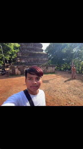 មិនស្អាតដូចប្ដីនាងតេ😀#ត្បូងឃ្មុំផ្ទះខ្ញុំ🏠💗😊