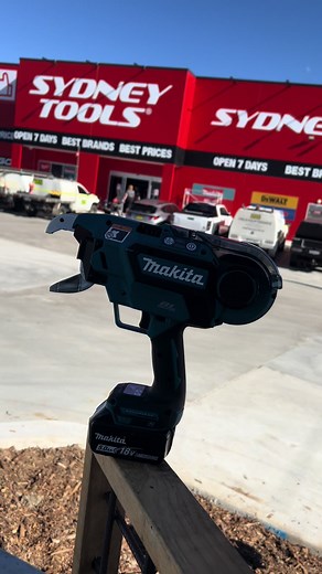Quickly tie rebar and steel rod with the 18V LXT Brushless Rebar Tying Tool from Makita Its Tax Time at Sydney Tools - head in store or race online sydneytools.com.au #welovetools #teamsydneytools #makita