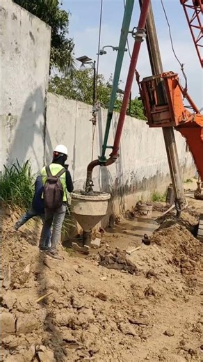 Concreting for contiguous pile wall checking during work.