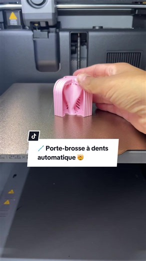 Porte-brosse à dents automatique imprimé en 3D