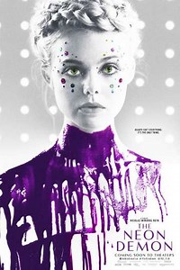 The Neon Demon (2016) - Videos