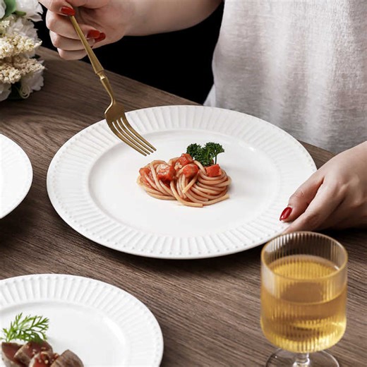 Nordic White Ceramic Embossed Tableware Set for Home Hotel Dinnerware Coffee Wine Set Plate Soup Bowl Porcelain Dinner Plates