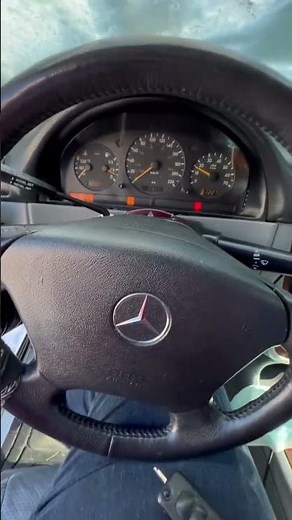 2001 Mercedes Benz ML New key cutting and programming | Maple Leaf Locksmith Toronto