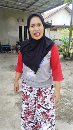 Running scared #trending #funny #shortsfeed