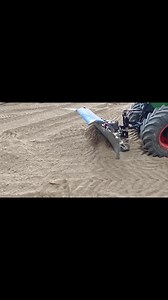 Upgrade your LESU 4x4 Fendt 1050 with the all-new hydraulic front dozer blade! What accessories have you added to your RC tractor?#RCModel #TractorLife #LESU #ScaleModels #RCAddicts #DozerBlade #HydraulicPower | LESU RC USA