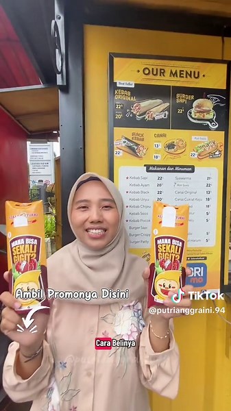Promo kebab baba Rafi lagi flash SALE. Kebab sapi ori cuma 13 ribuan aja. Buruan ambil vouchernya di tag lokasi video ini!! #pestakulinerapril #promomakanharian #menuandalan #promokebabbabarafi #kebabbabarafi